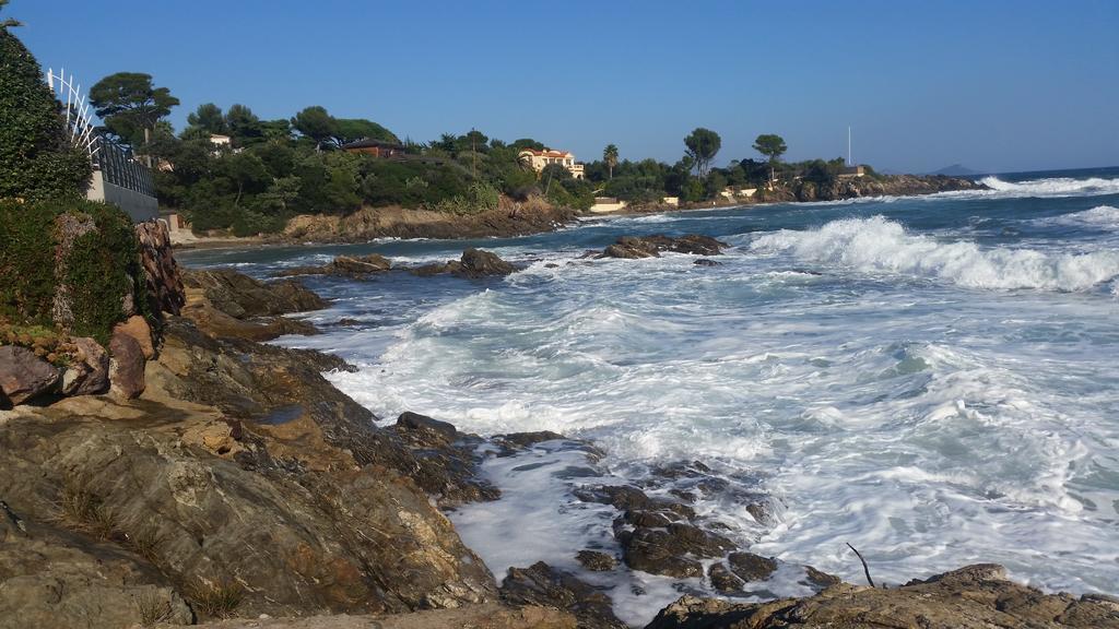 Un Petit Coin De Paradis Taradeau Bagian luar foto